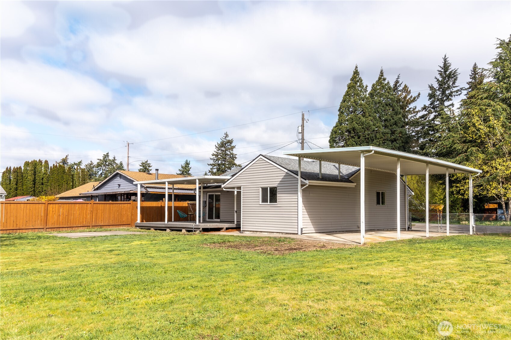 1005 Emerald Street , Milton, WA 98354