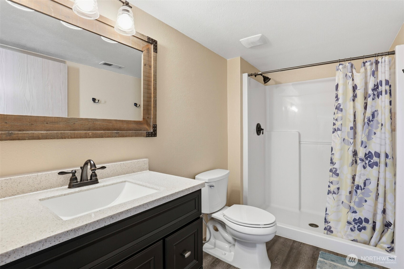 16922 E Baldwin Avenue , Spokane, WA 99016