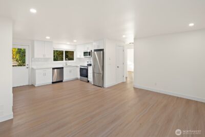 845 Kirkland Way , Kirkland, WA 98033 - Photo 32