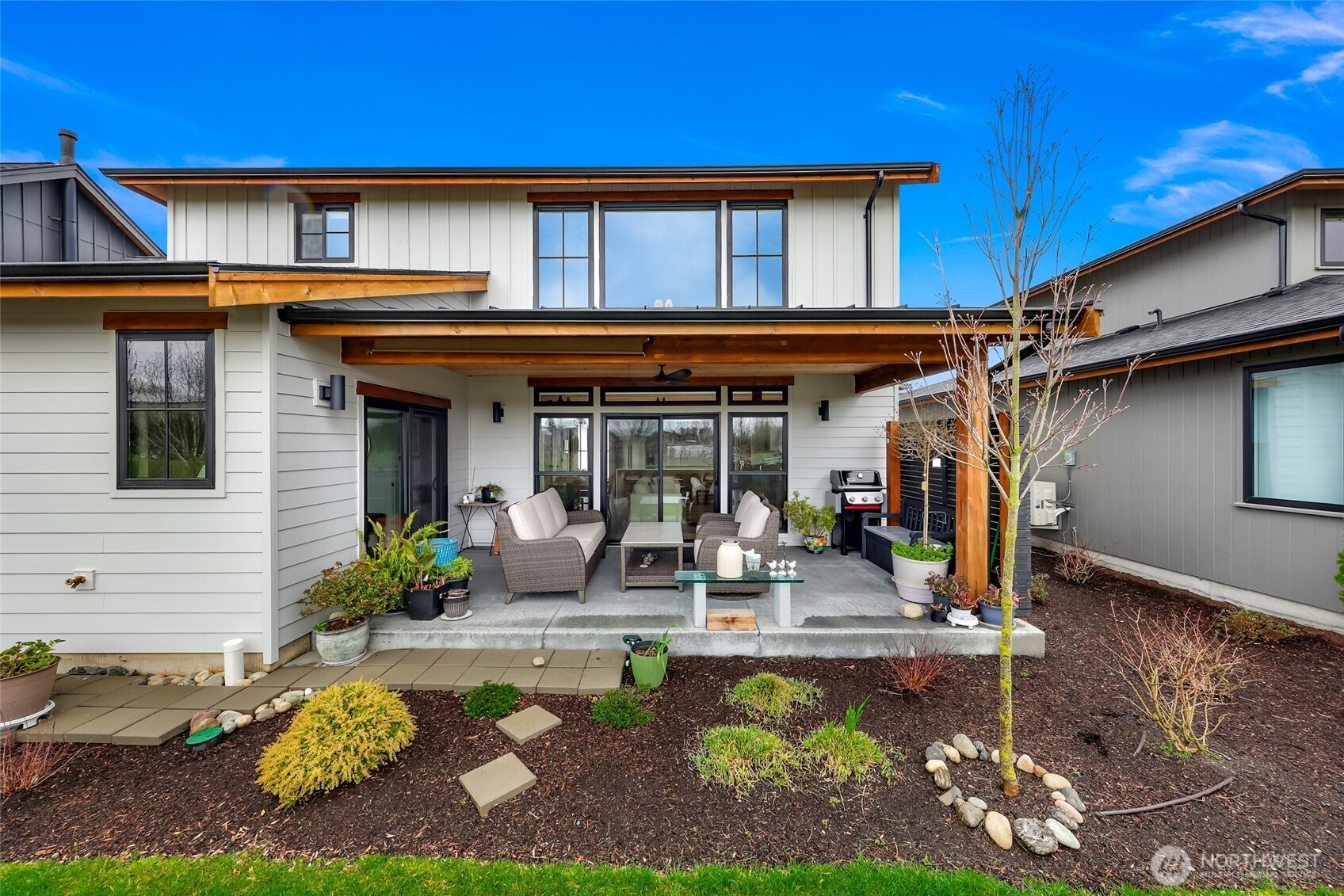 208 Pebblebrook Drive , Lynden, WA 98264