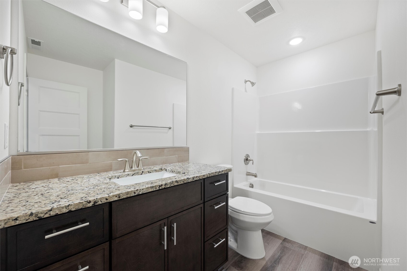 1507 S 5th Street , Dayton, WA 99328