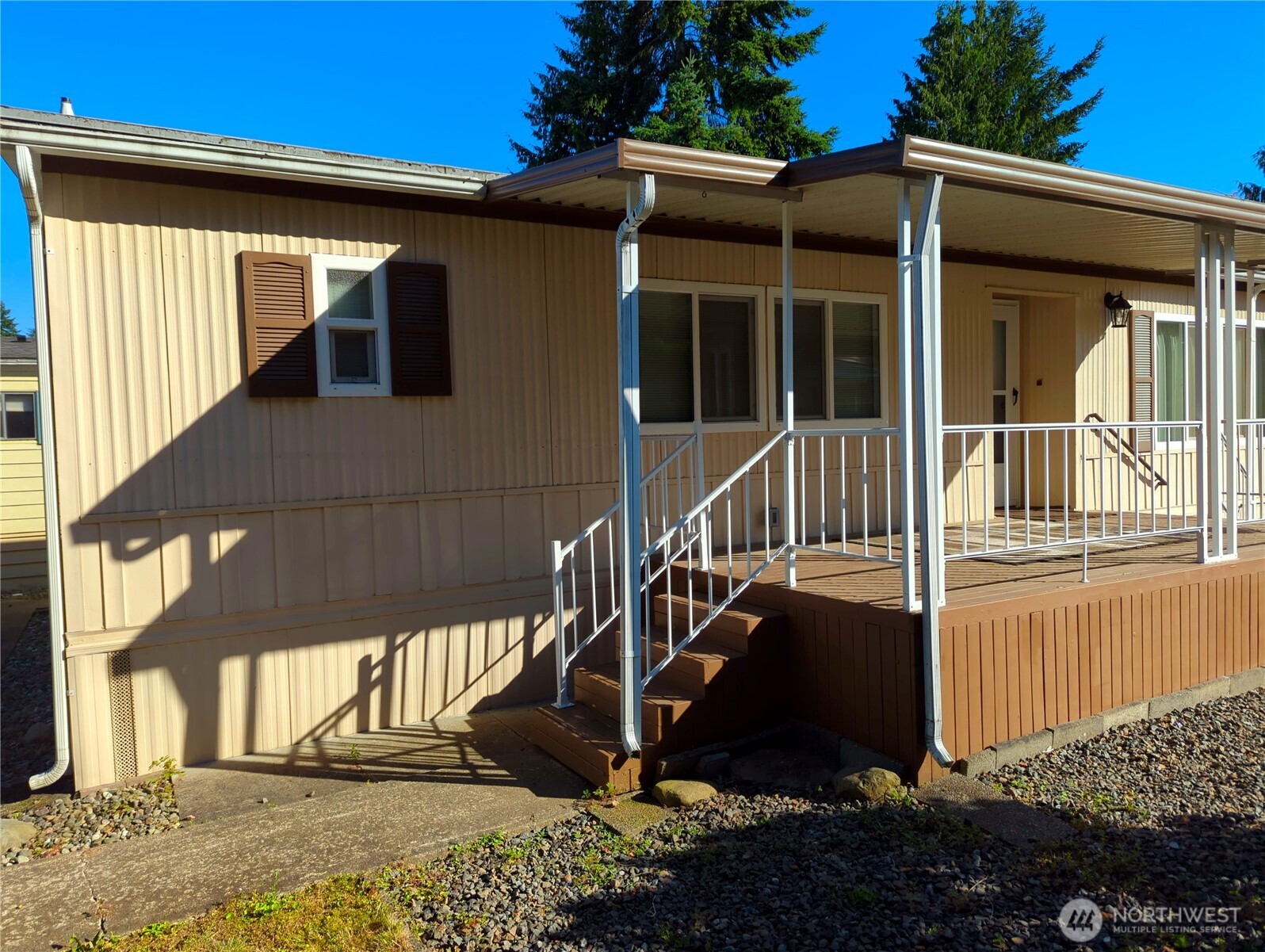 11622 Silver Lake Road #47, Everett, WA 98208