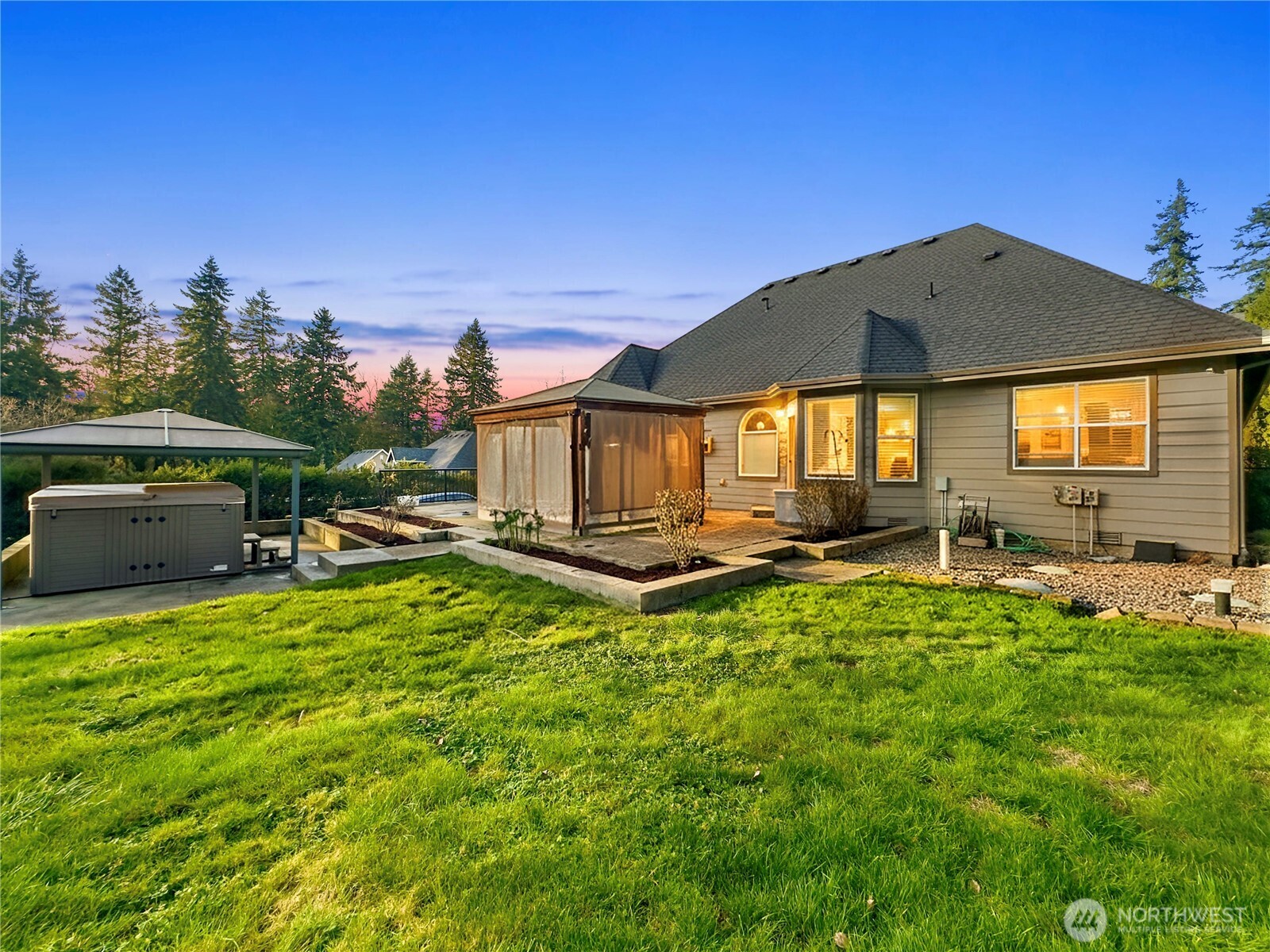 6712 94th Street E, Puyallup, WA 98371