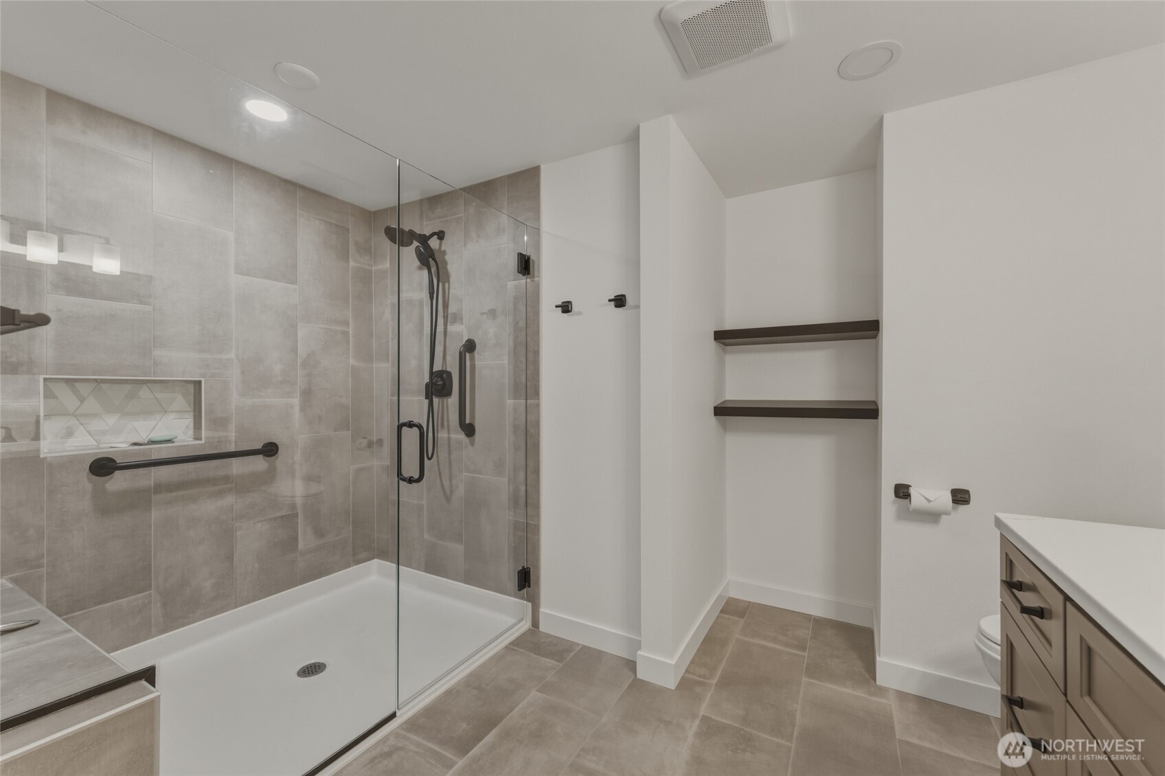 601 Village Way #34, Walla Walla, WA 99362