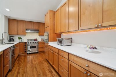 1017 N 31st Street , Renton, WA 98056 - Photo 7