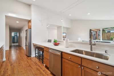 1017 N 31st Street , Renton, WA 98056 - Photo 9