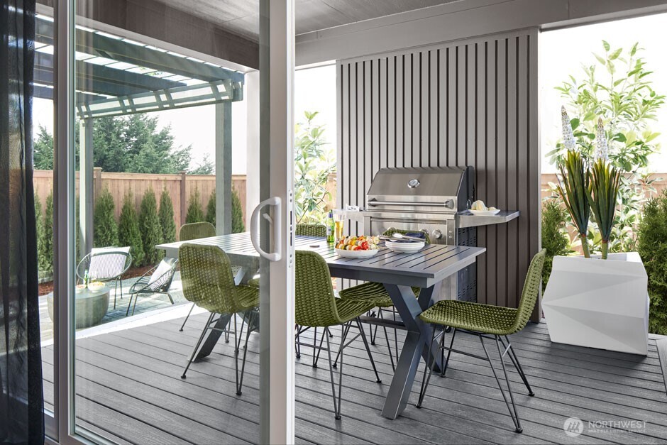 25323 157th Place SE, Covington, WA 98042