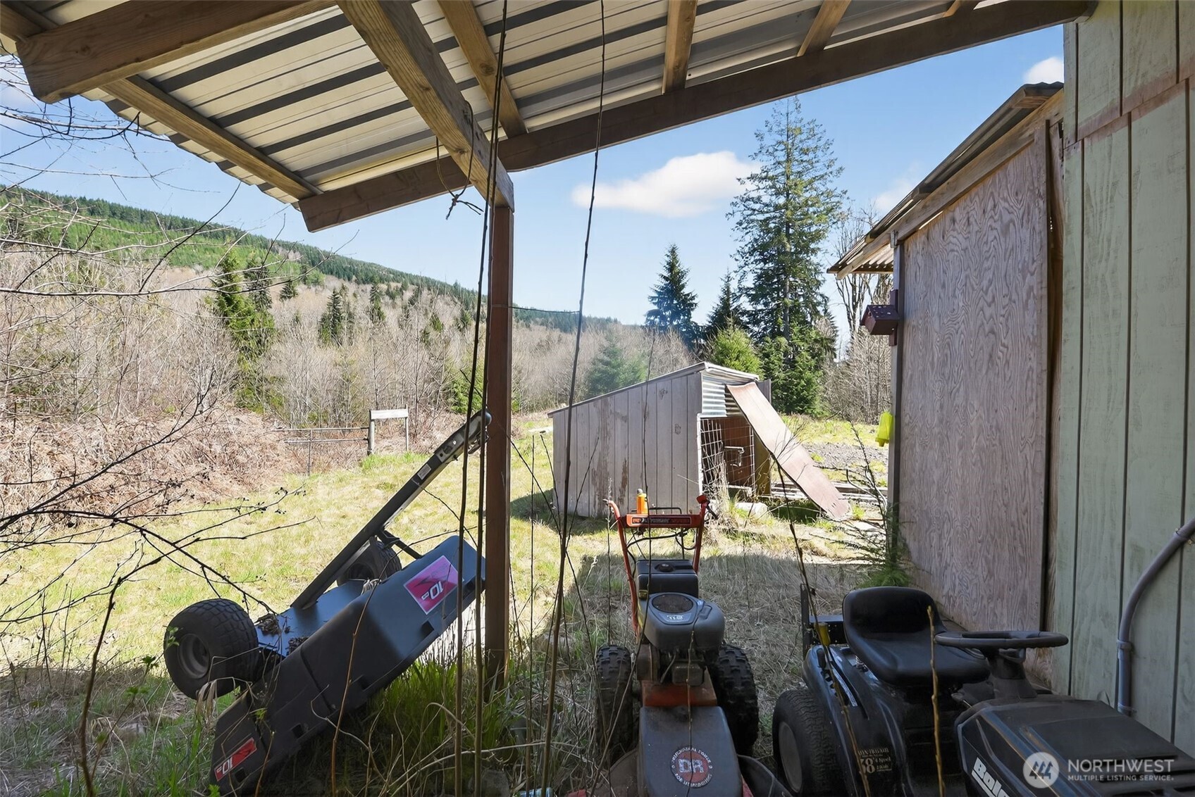 210 Bellicum Road , Morton, WA 98356