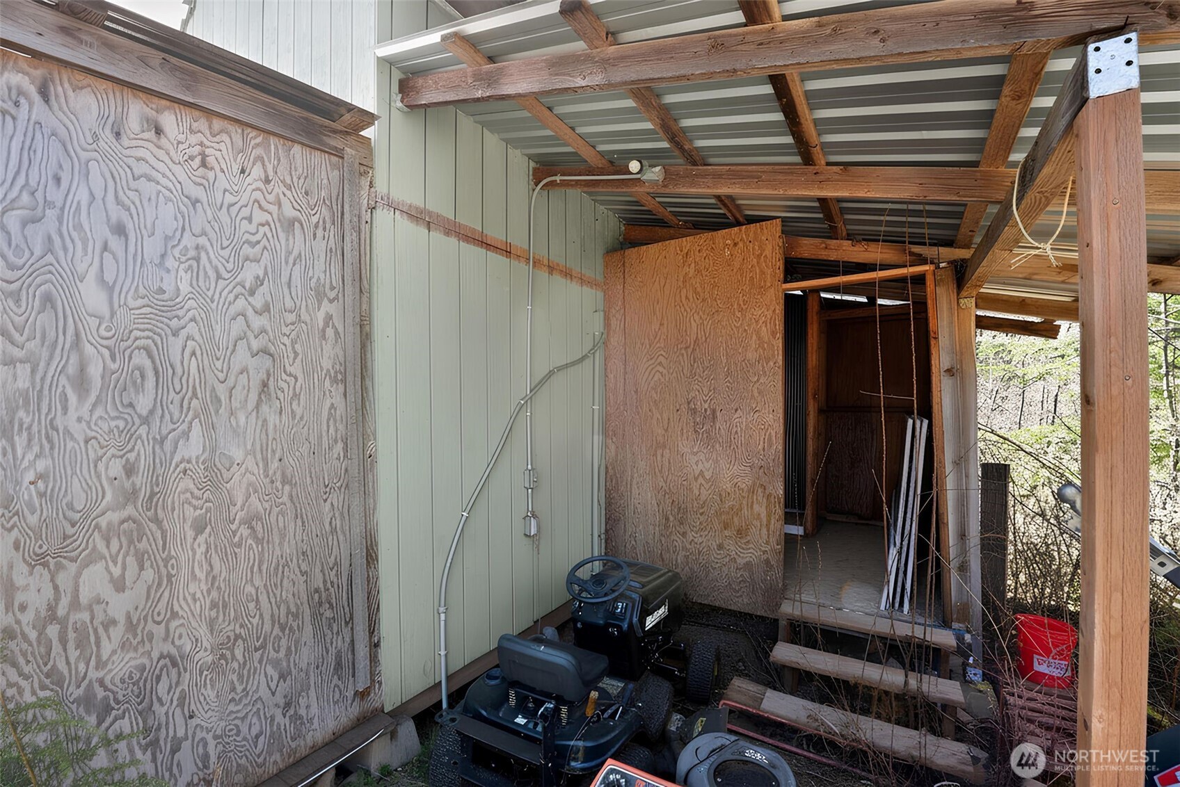 210 Bellicum Road , Morton, WA 98356