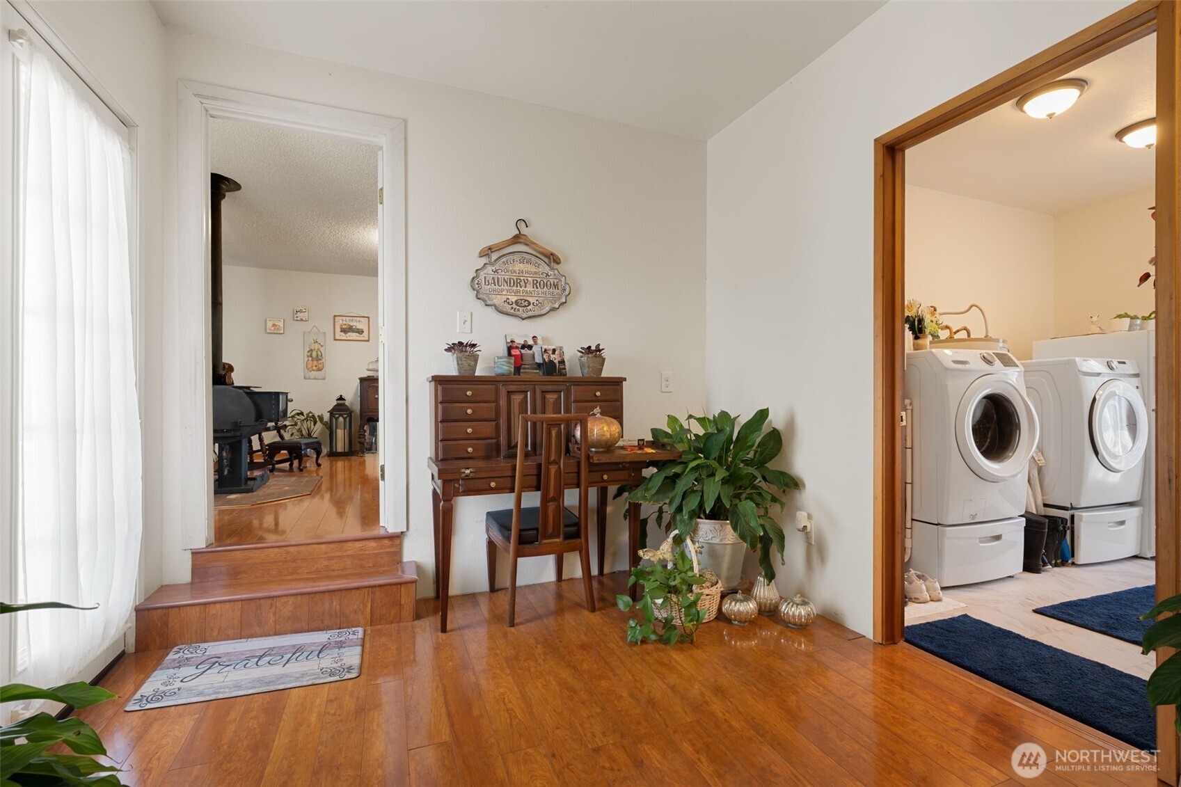 5514 H Jackson Highway , Toledo, WA 98591