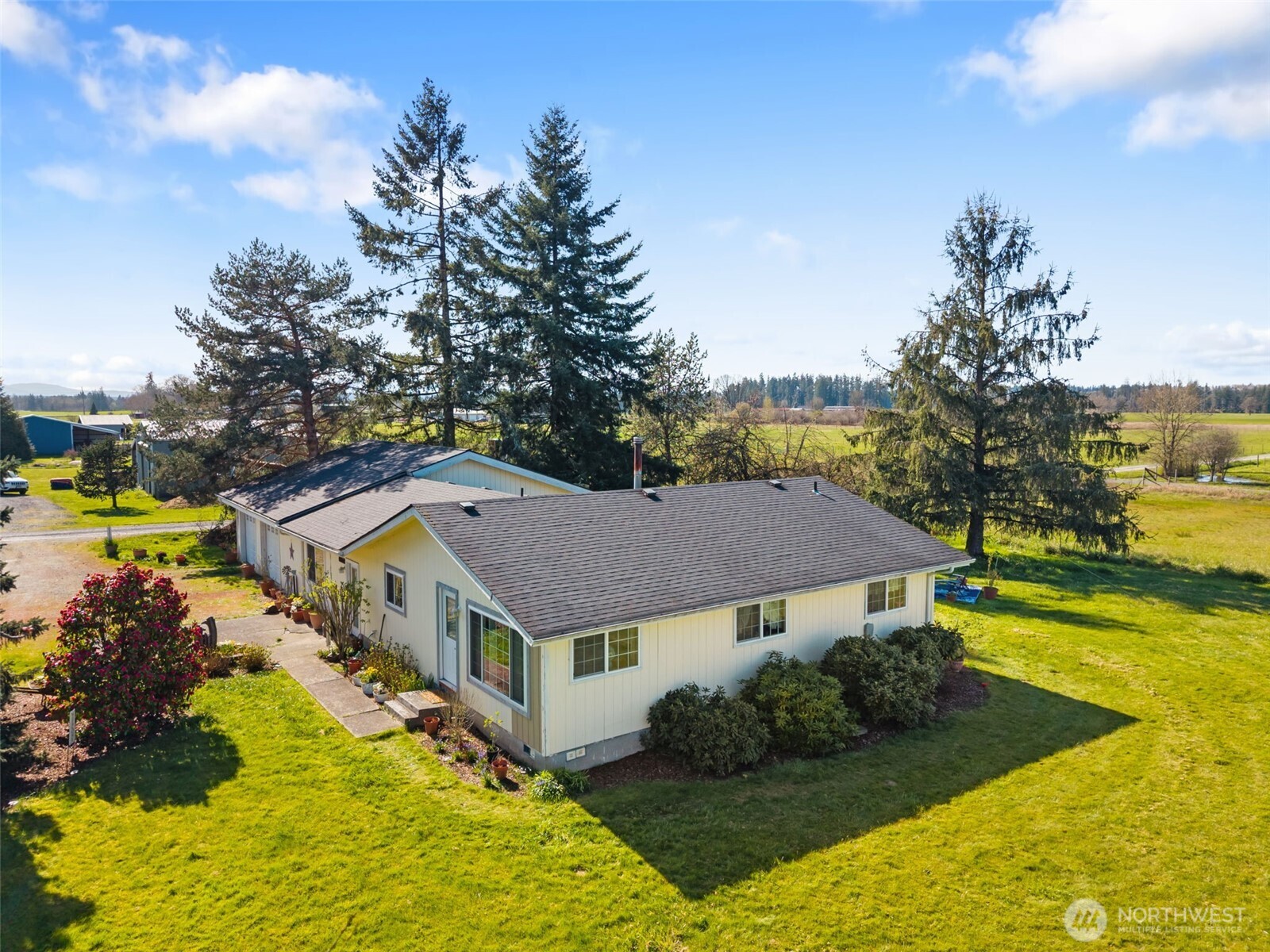 5514 H Jackson Highway , Toledo, WA 98591