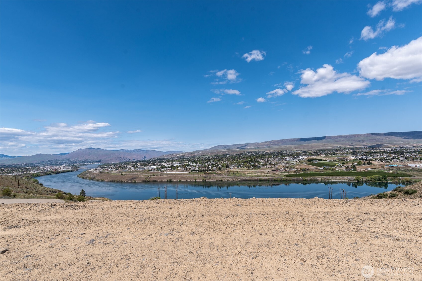 1501 Lot A Malaga Alcoa Highway , Malaga, WA 98828