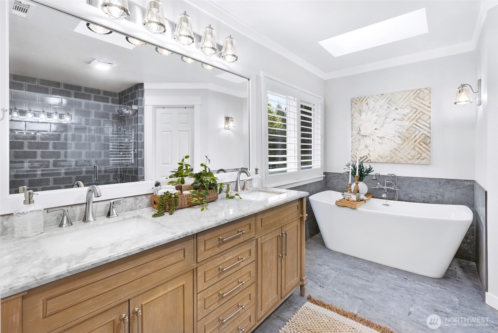 7216 Hawksview Drive , Arlington, WA 98223