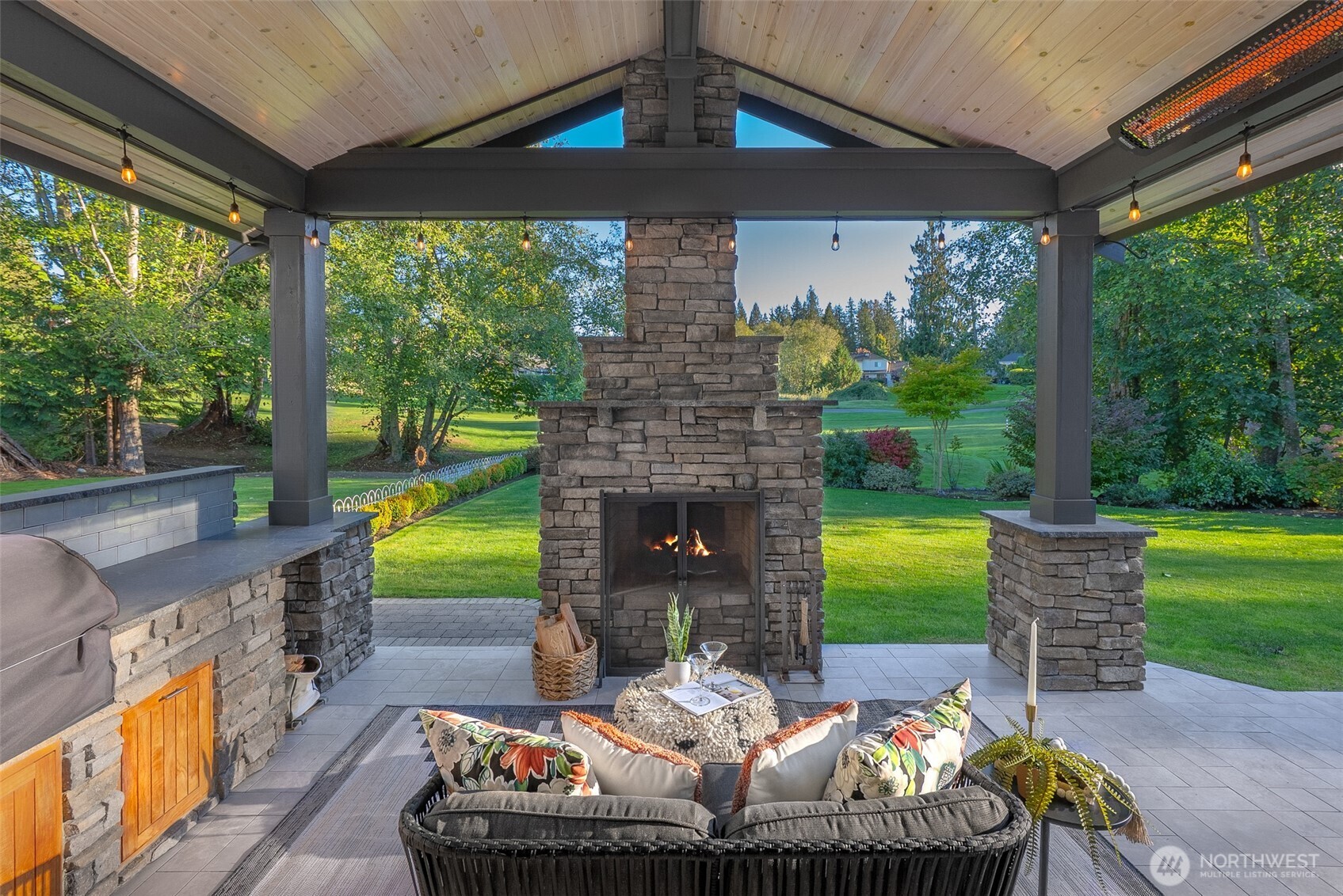 7216 Hawksview Drive , Arlington, WA 98223