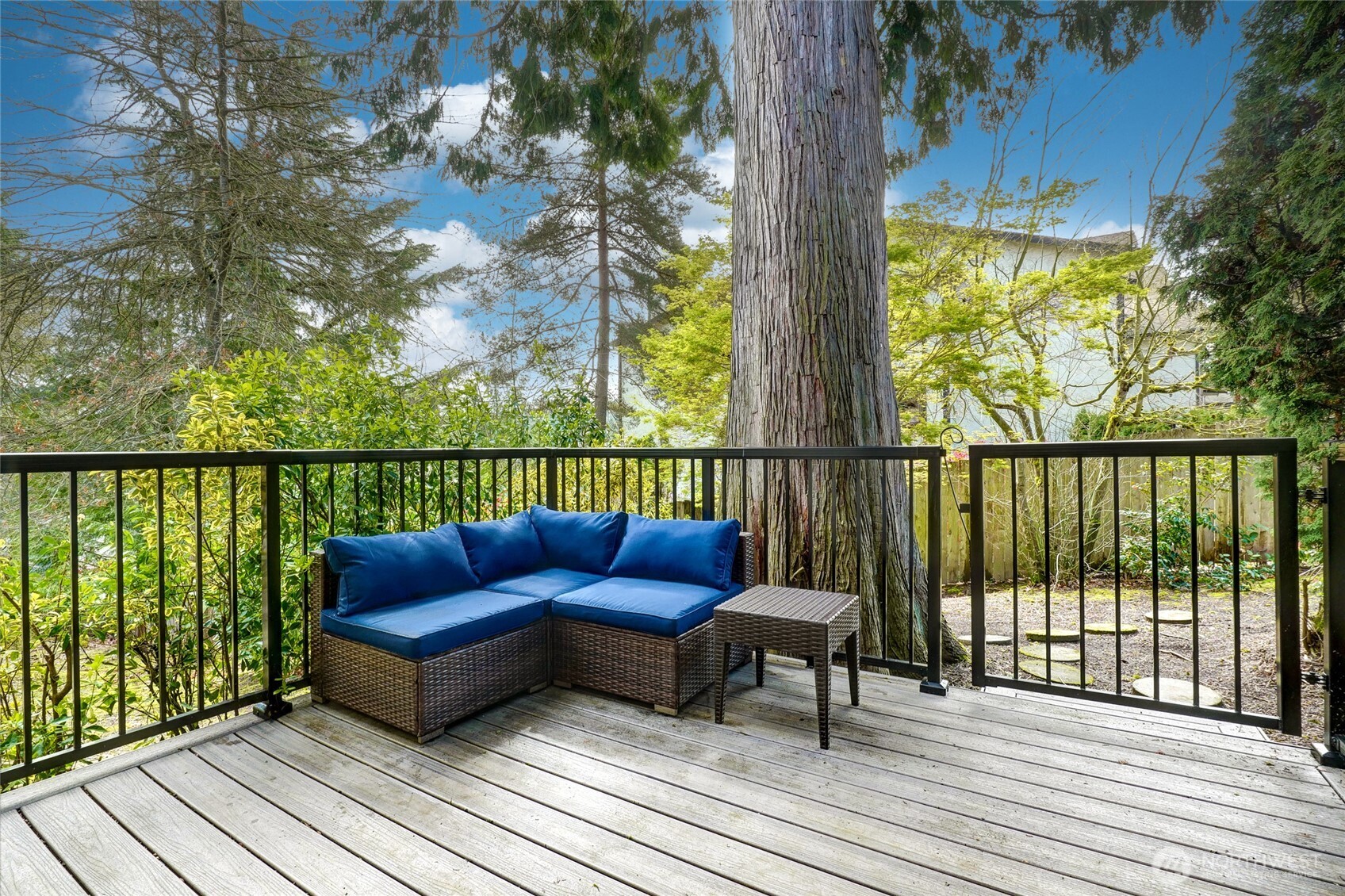 16125 SE 33rd Circle , Bellevue, WA 98008