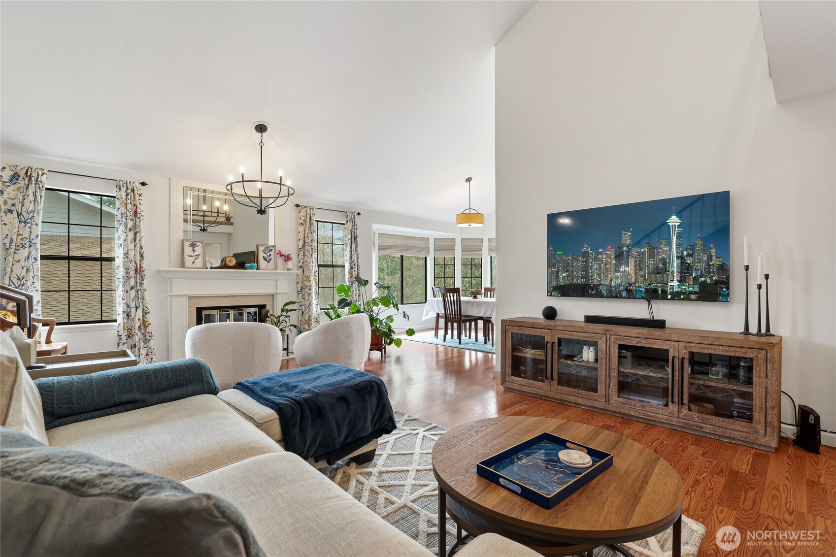 16125 SE 33rd Circle , Bellevue, WA 98008