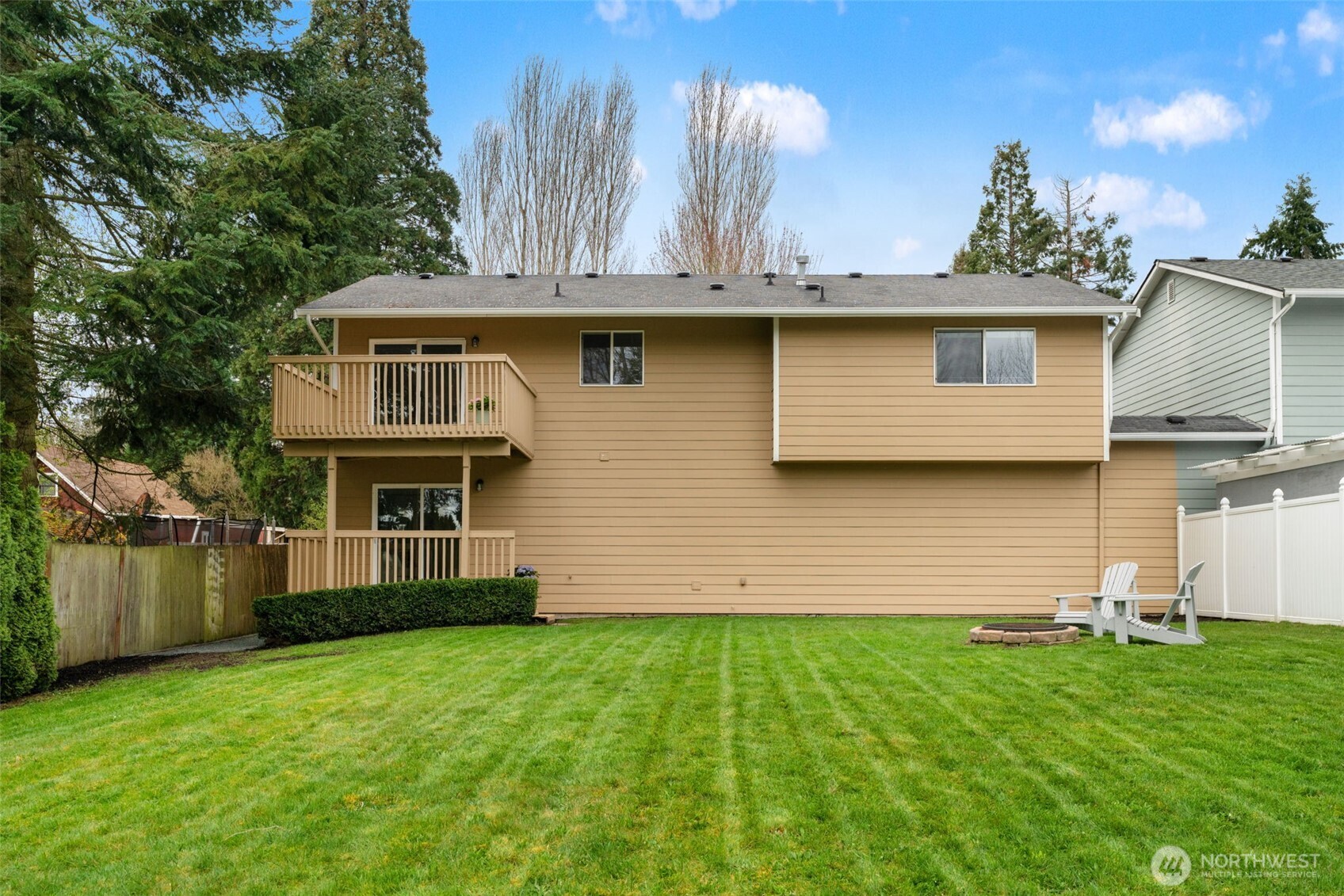 3203 200 Place SW, Lynnwood, WA 98036