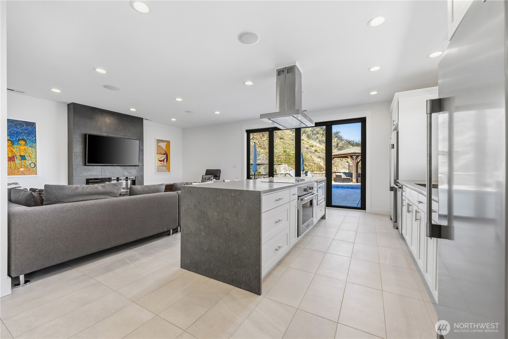 328 Quail Run Road , Chelan, WA 98816