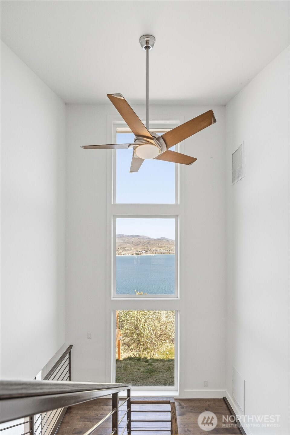 328 Quail Run Road , Chelan, WA 98816