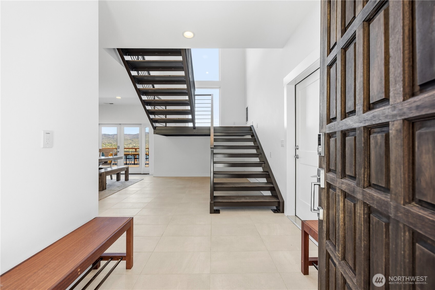 328 Quail Run Road , Chelan, WA 98816