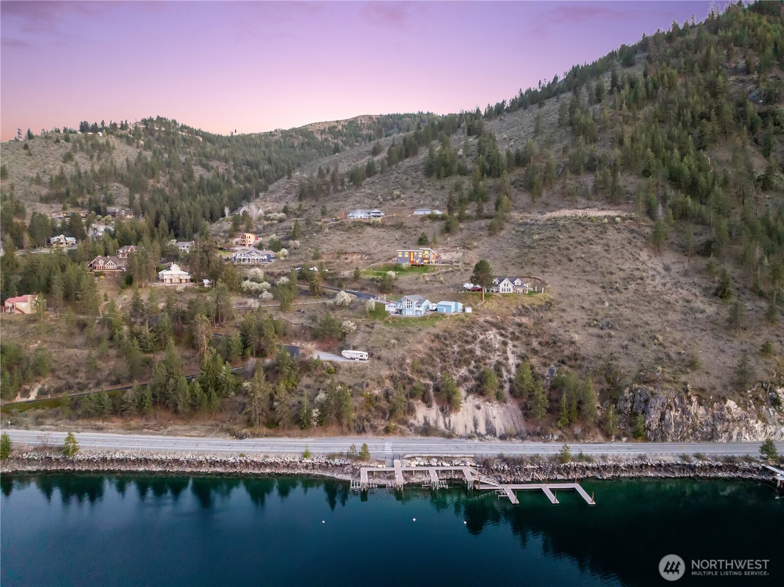 328 Quail Run Road , Chelan, WA 98816