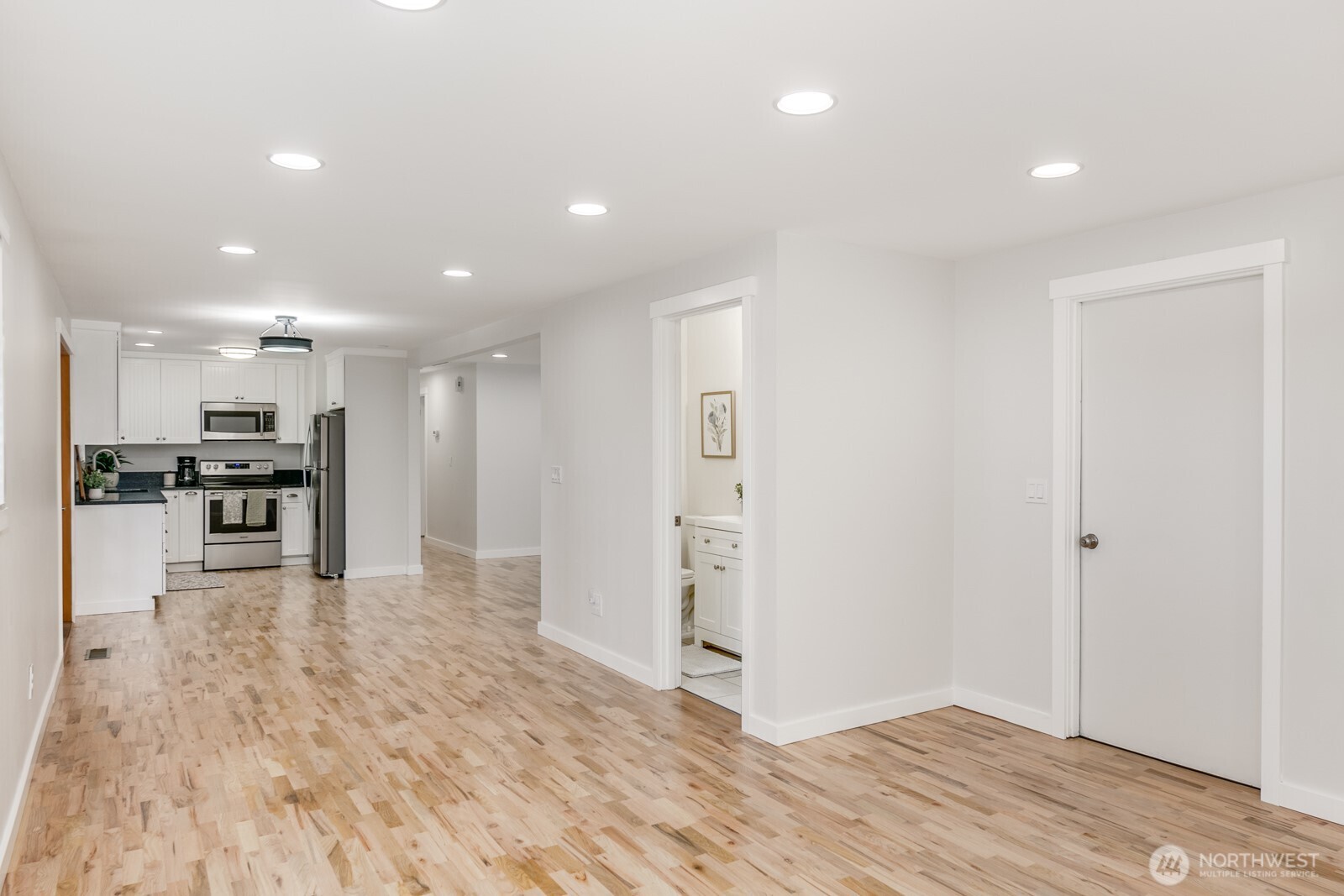 21713 Meridian Avenue S, Bothell, WA 98021