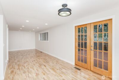 21713 Meridian Avenue S, Bothell, WA 98021 - Photo 16