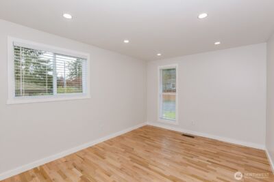 21713 Meridian Avenue S, Bothell, WA 98021 - Photo 22