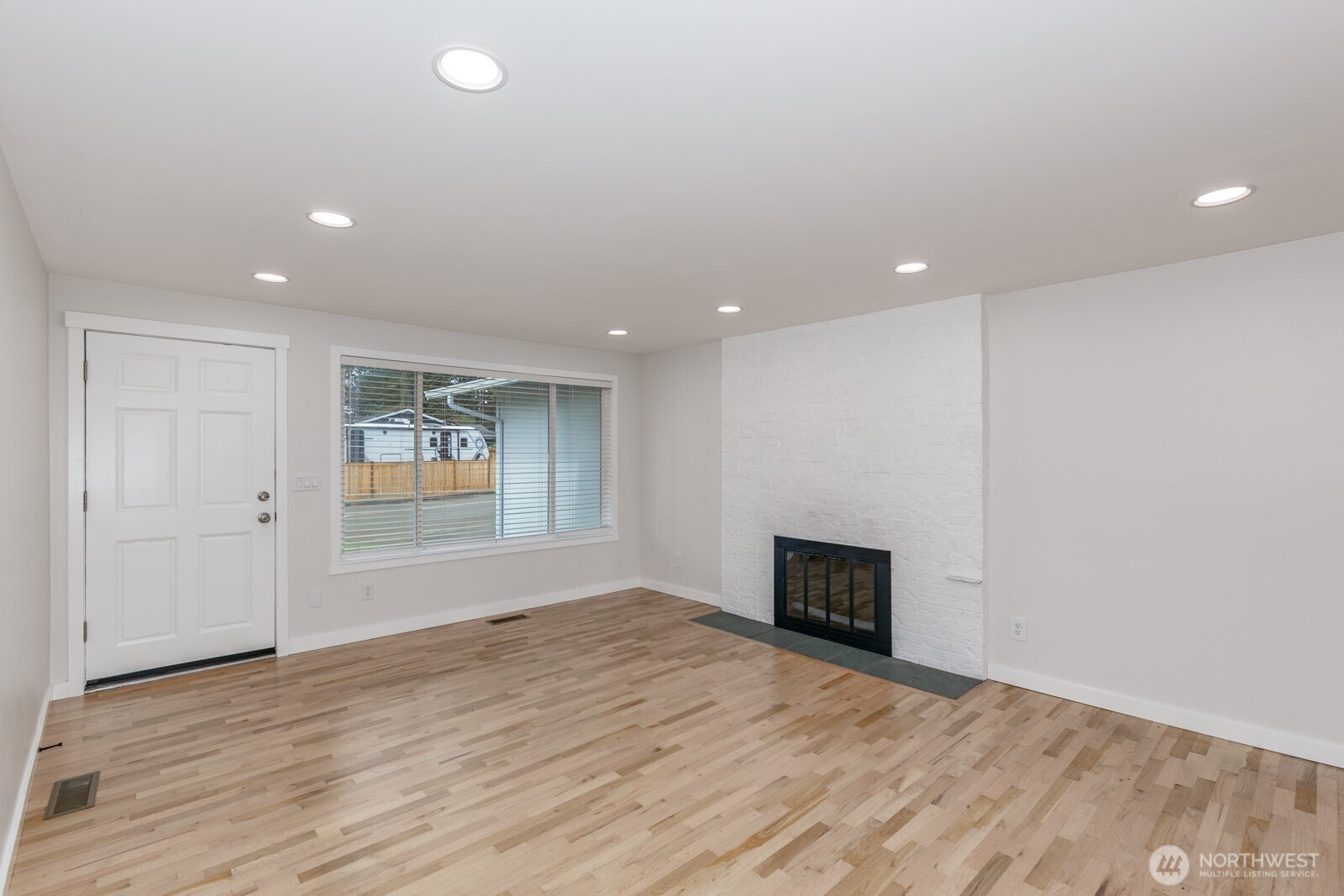 21713 Meridian Avenue S, Bothell, WA 98021