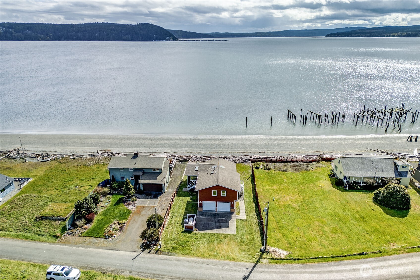 451 Beach Drive , Sequim, WA 98382