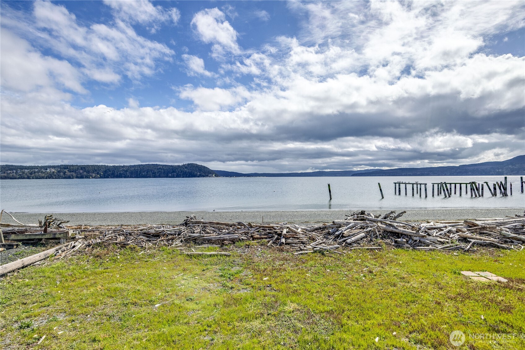 451 Beach Drive , Sequim, WA 98382