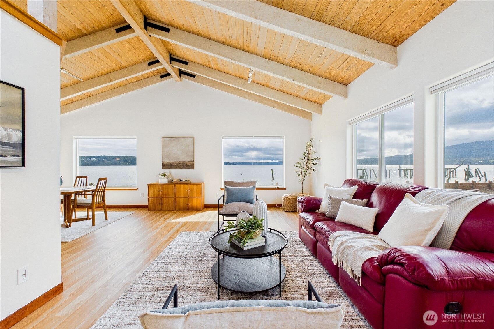 451 Beach Drive , Sequim, WA 98382