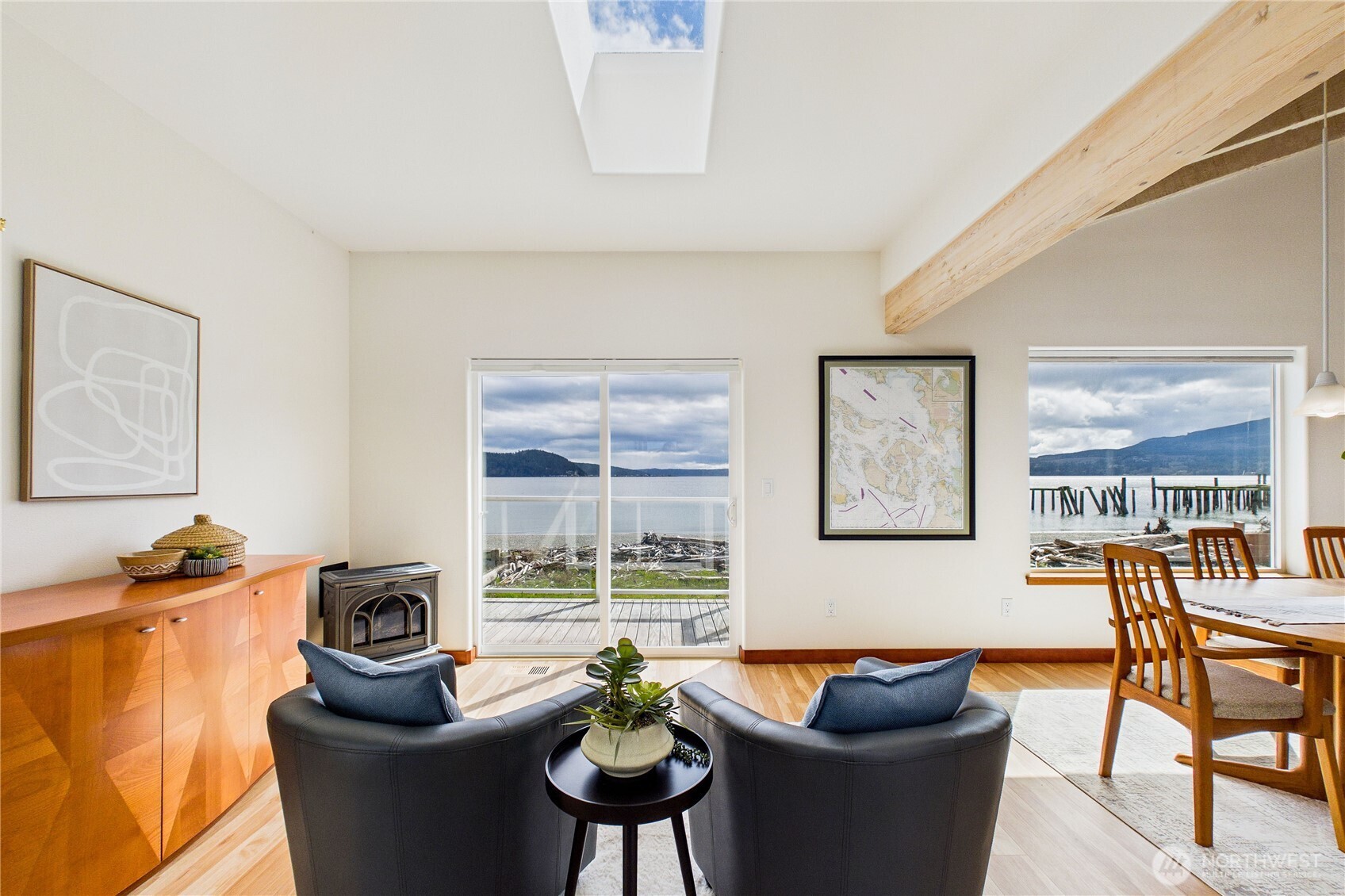 451 Beach Drive , Sequim, WA 98382