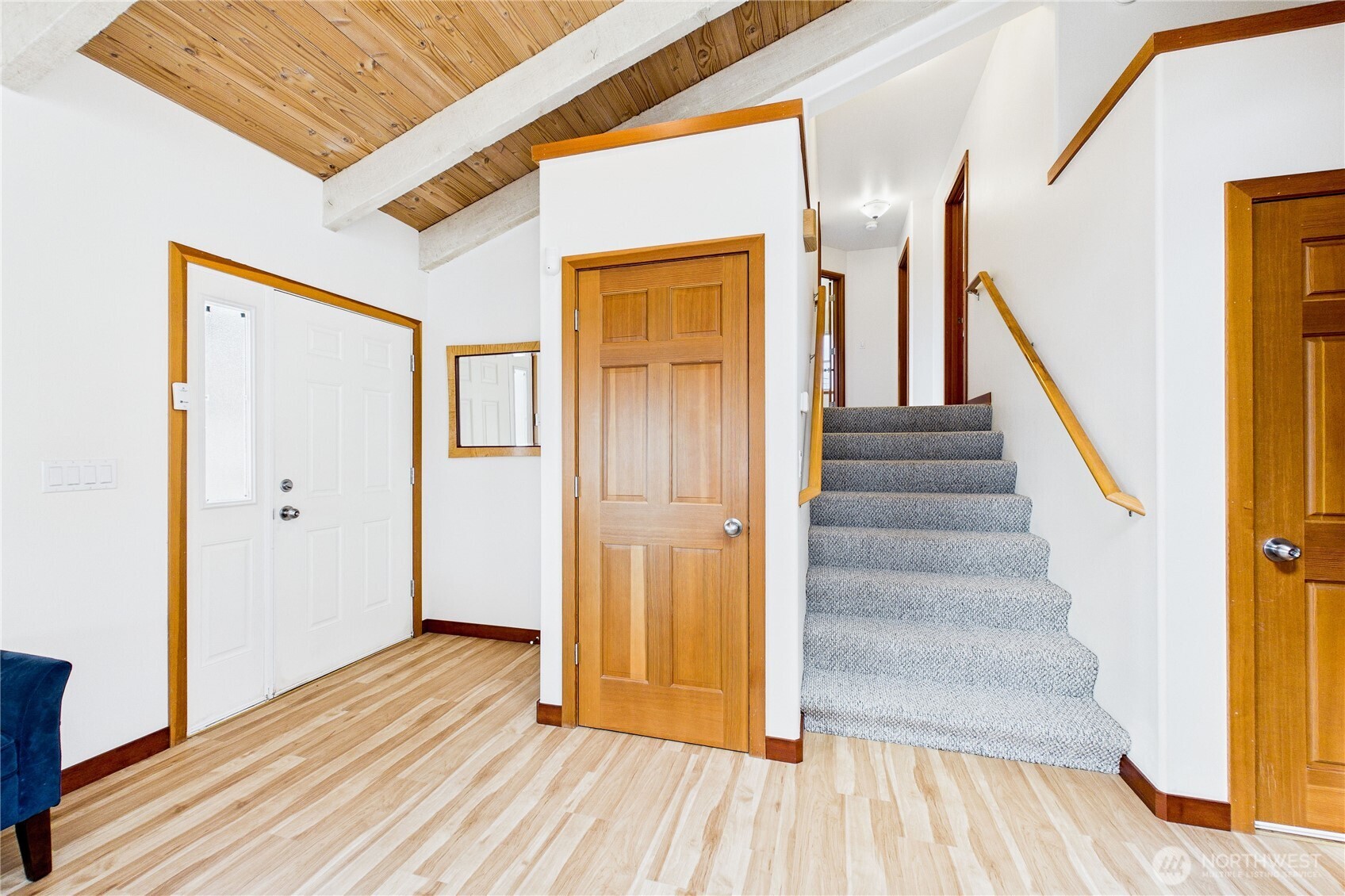 451 Beach Drive , Sequim, WA 98382