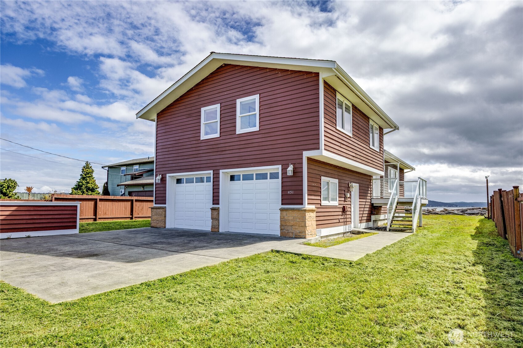 451 Beach Drive , Sequim, WA 98382