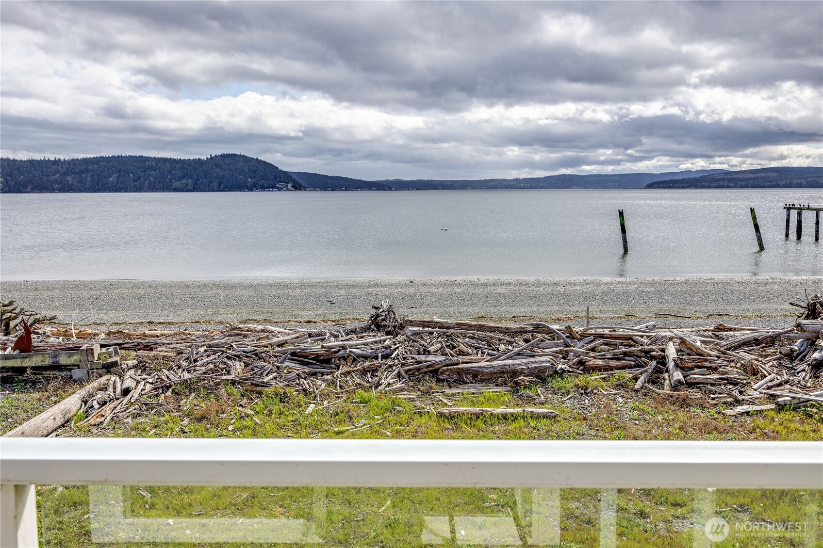 451 Beach Drive , Sequim, WA 98382