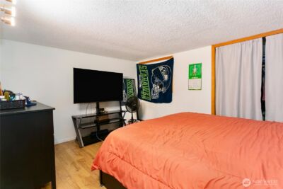 2205 S Meridian , Puyallup, WA 98374 - Photo 24