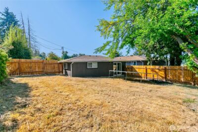 2205 S Meridian , Puyallup, WA 98374 - Photo 38