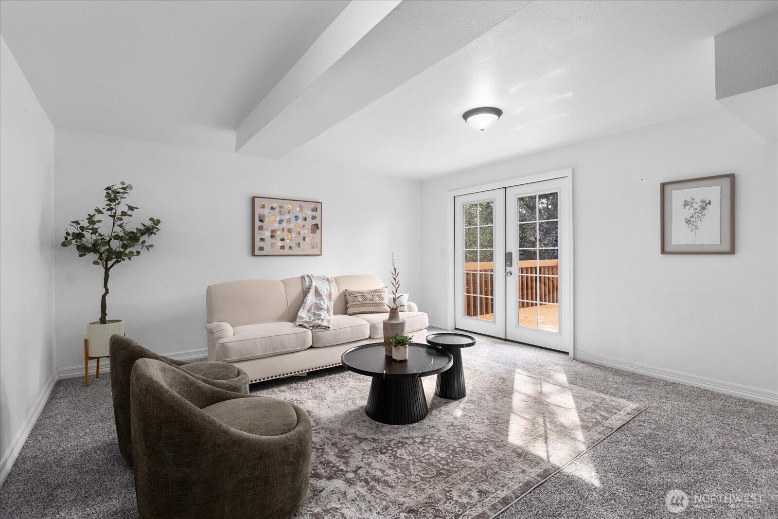 14453 89th Place NE, Kirkland, WA 98034