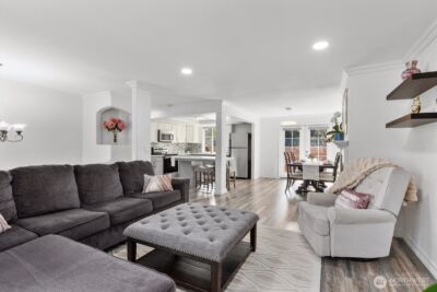 14453 89th Place NE, Kirkland, WA 98034 - Photo 2