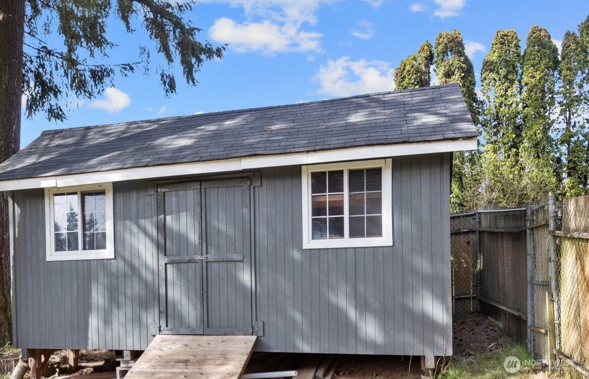 14453 89th Place NE, Kirkland, WA 98034