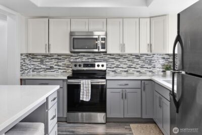 14453 89th Place NE, Kirkland, WA 98034 - Photo 4