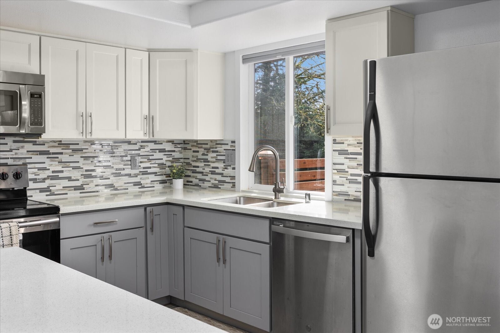 14453 89th Place NE, Kirkland, WA 98034