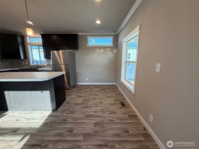 2010 Broadway Avenue #16, Hoquiam, WA 98550 - Photo 11