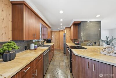 22407 87th Avenue W, Edmonds, WA 98026 - Photo 7