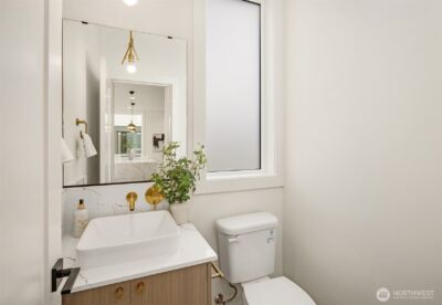 4417 2nd Avenue NE, Seattle, WA 98105 - Photo 13