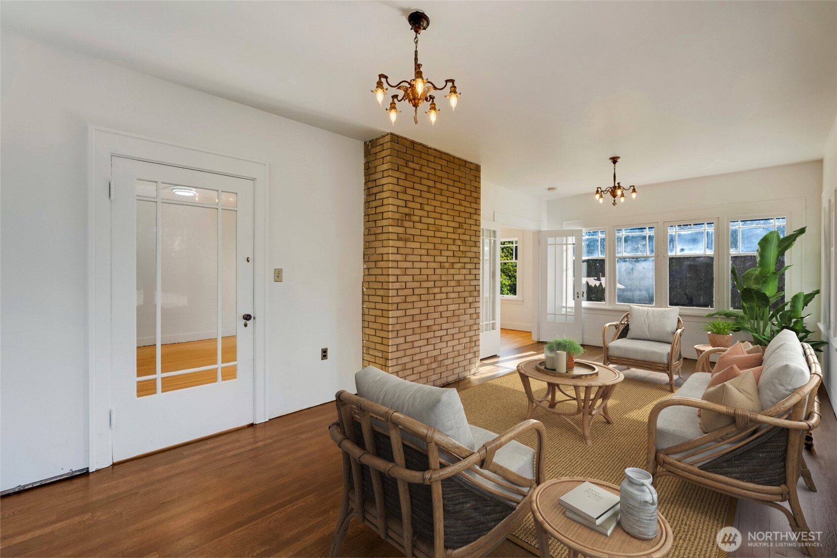 4918 S 3rd Avenue , Everett, WA 98203-2525