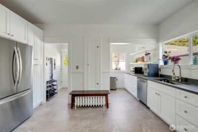 4918 S 3rd Avenue , Everett, WA 98203-2525 - Photo 19