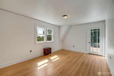 4918 S 3rd Avenue , Everett, WA 98203-2525 - Photo 29