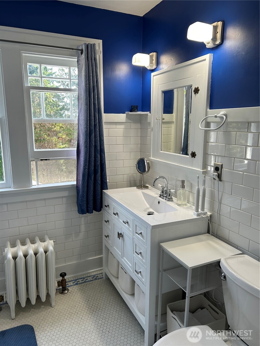 4918 S 3rd Avenue , Everett, WA 98203-2525